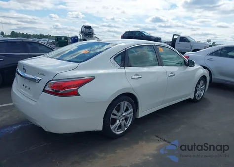 2015 Nissan Altima 3.5 Sl from USA, damaged, VIN 1N4BL3AP7FC130111